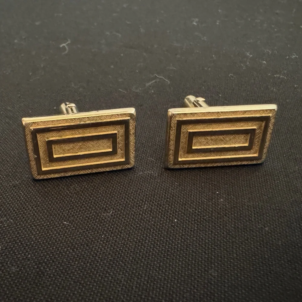 Vintage Gold-Tone Rectangular Cufflinks